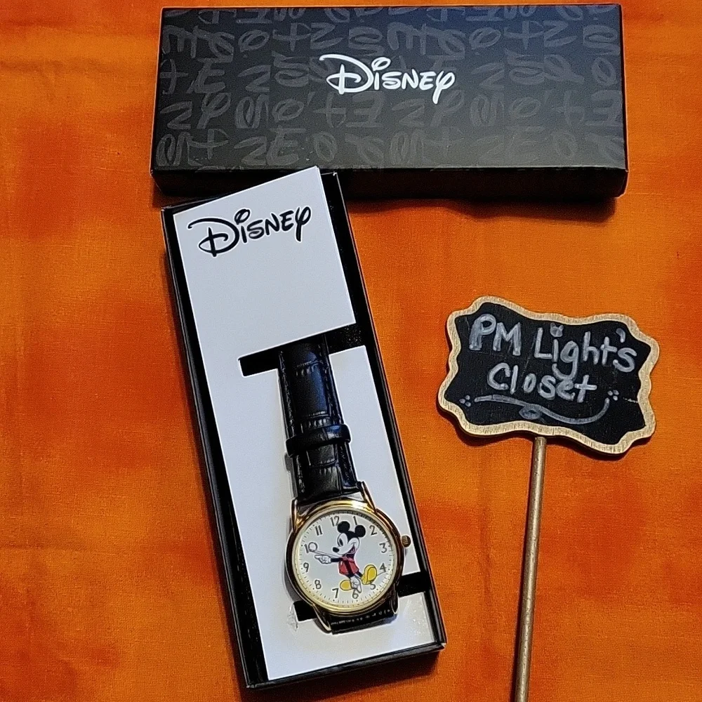 Disney Mickey Mouse Gold Cardiff Allow Watch New Medium